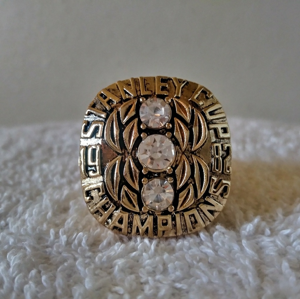 New York Islanders 1982 Championship Ring
